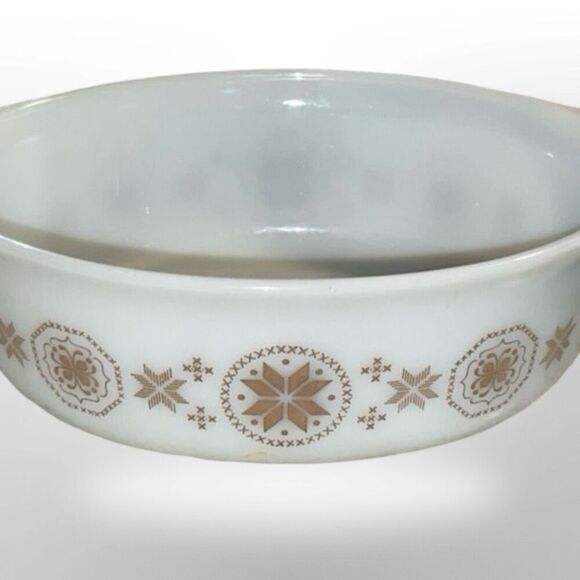 Vintage Pyrex Casserole Dish Brown Town and Country Pattern 1.5 Quart - Picture 7 of 8